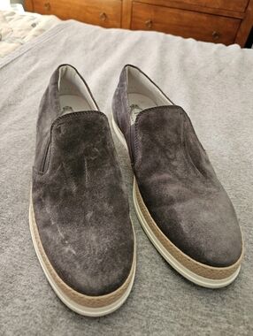 Men's Tods Slip-On Suede Casual Sneakers - Gray Size 10 (which fits like an 11)